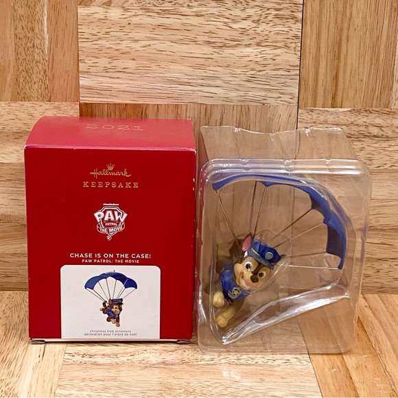 2021 Hallmark Paw Patrol The Movie Chase is on the Case Christmas Tree Ornament - Picture 5 of 13